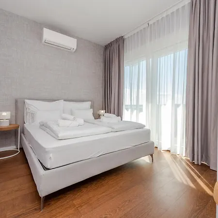 Zadar Premium شقة